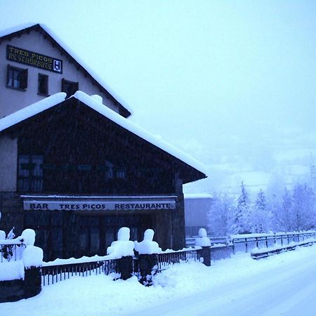 Tres Picos Hotell Eriste Eksteriør bilde